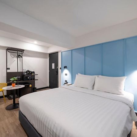 Myhotel Cmyk@Ratchada Bangkok Eksteriør billede