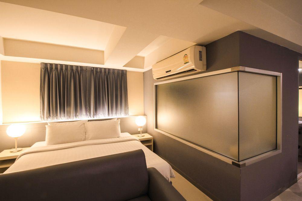 Myhotel Cmyk@Ratchada Bangkok Eksteriør billede